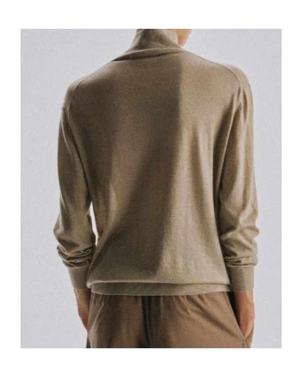 The Row Natural Relaxed Turtleneck Knitted Jumper