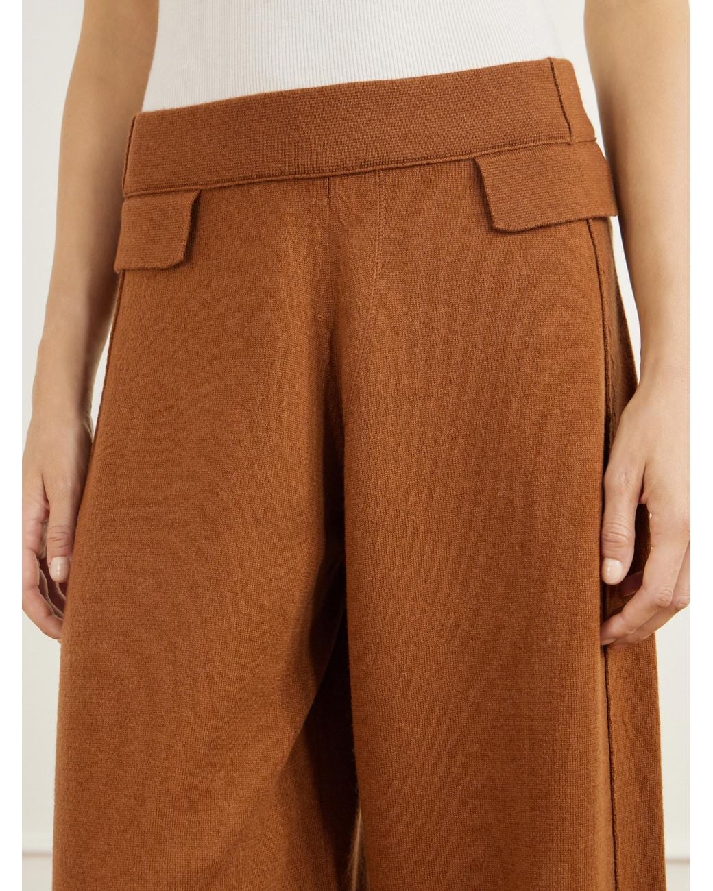 Allude Brown Minimalist Long Pants