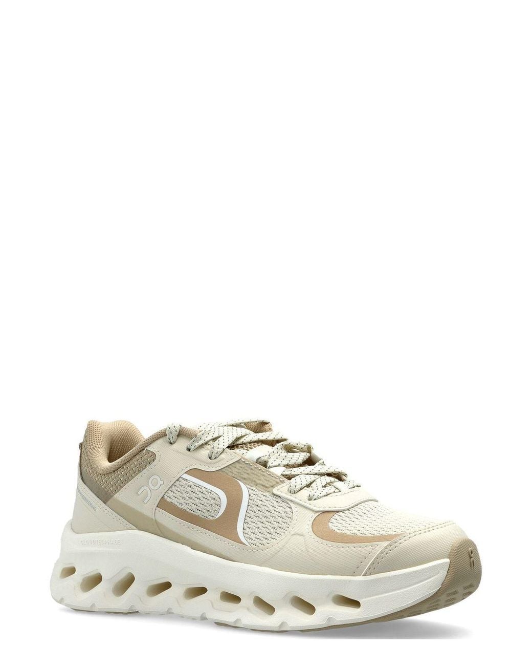 On Shoes White Cloudtilt Arc Low-Top Sneakers
