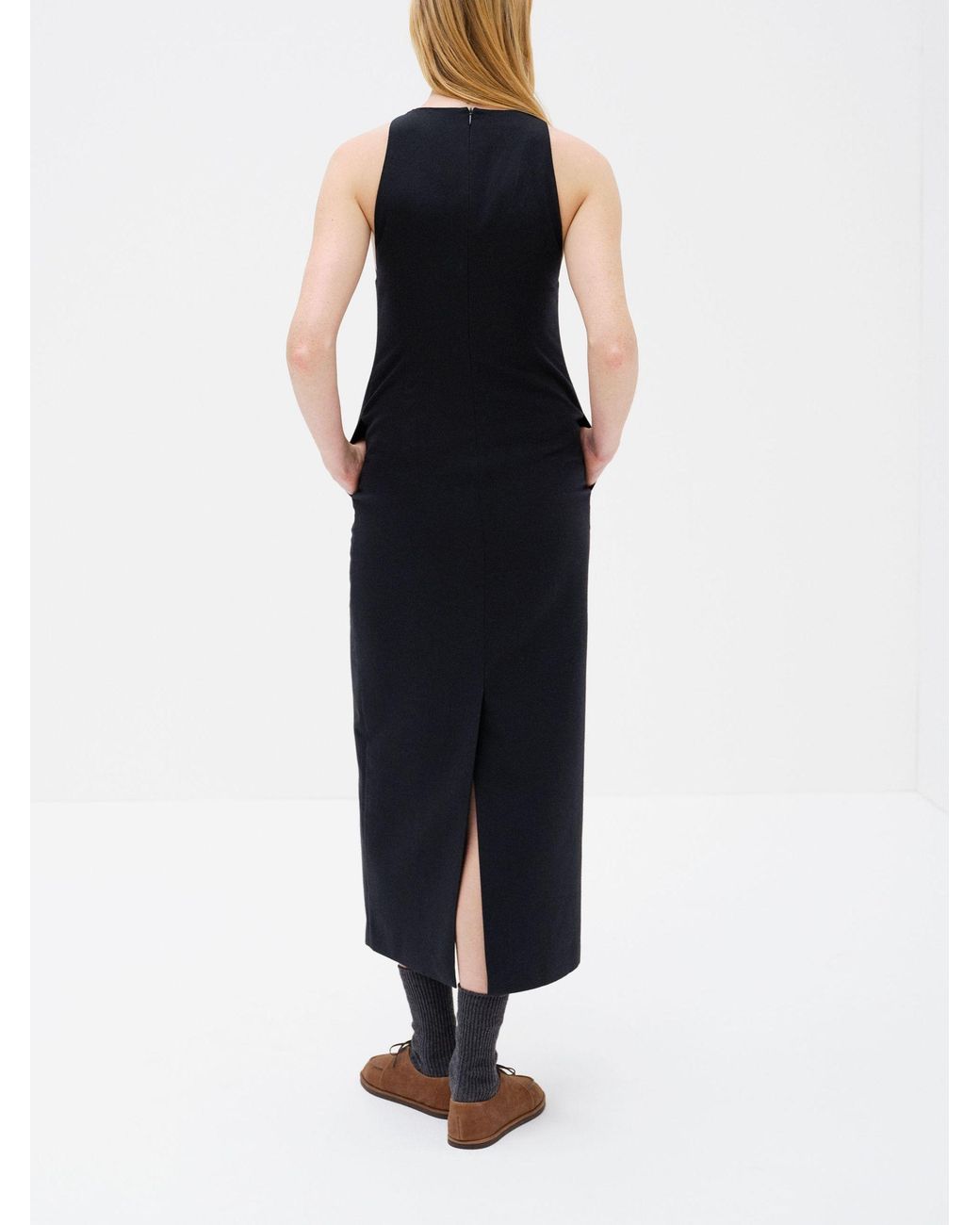 Auralee Black Sleeveless Dress