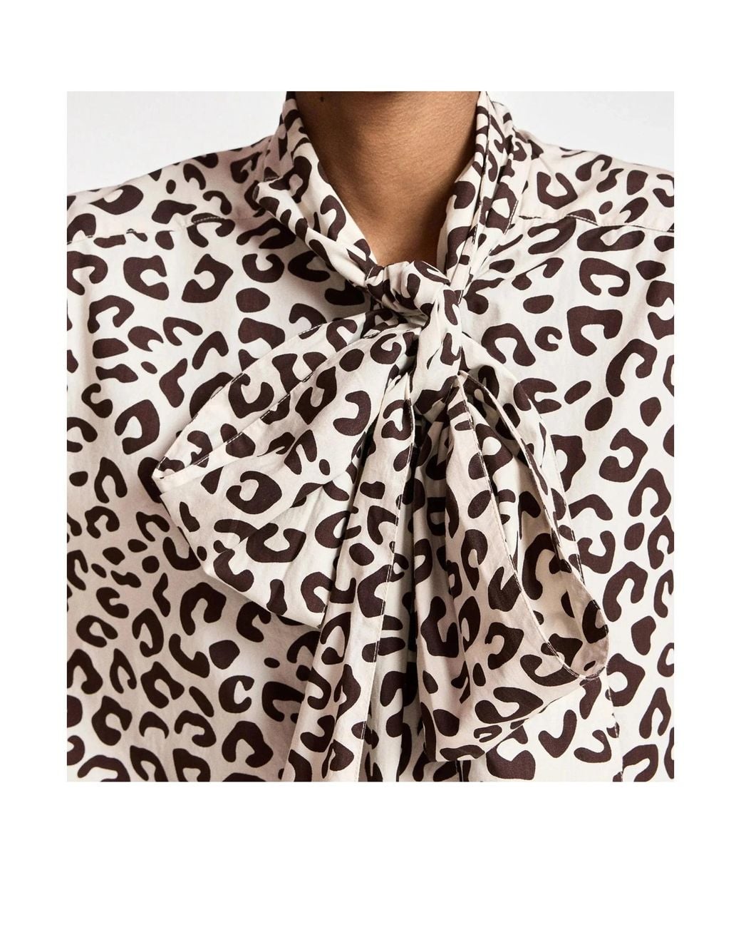 Essentiel Antwerp White Khaleesi Printed Pussy-Bow Blouse