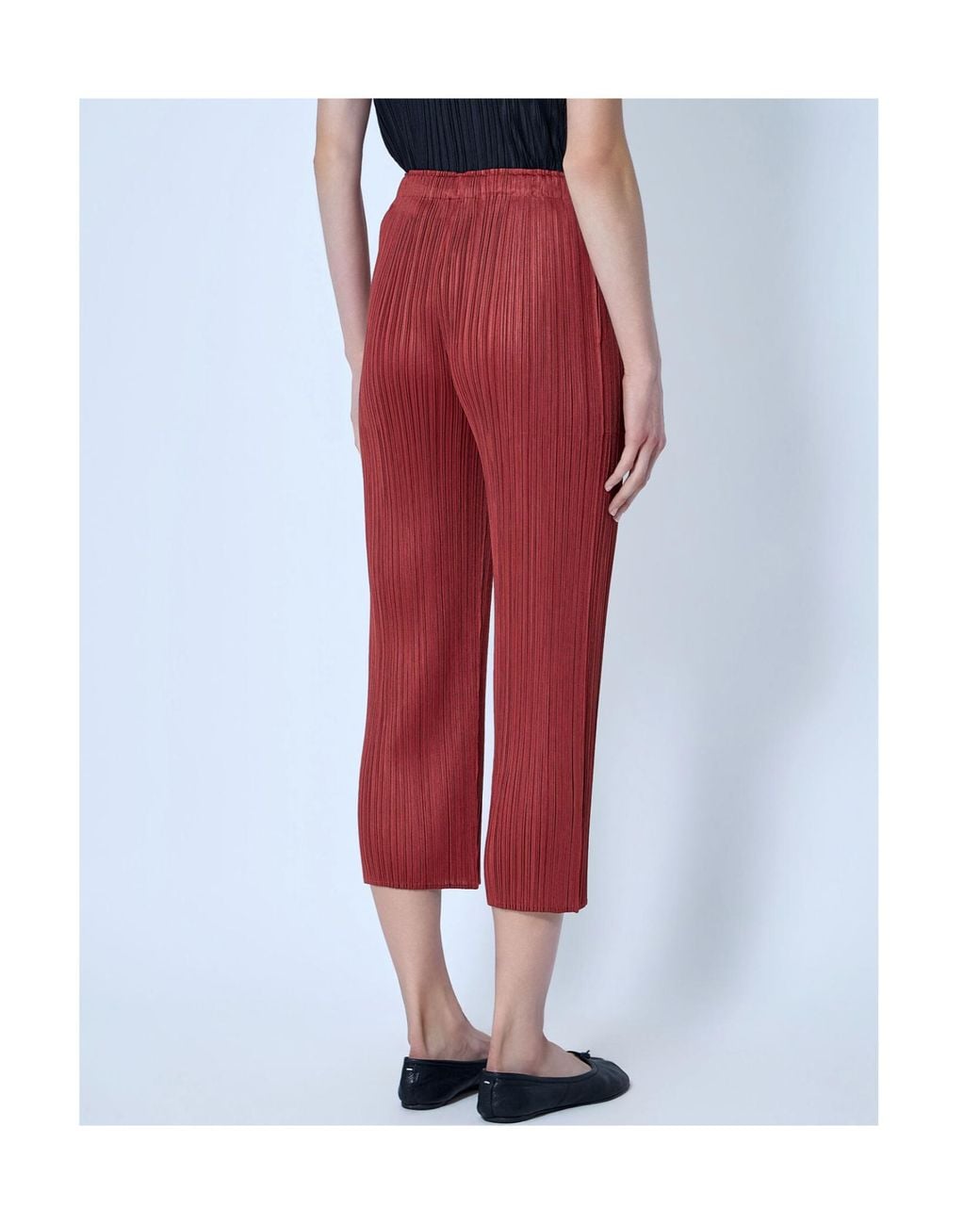 Pleats Please Issey Miyake Red Pleated Casual Trousers