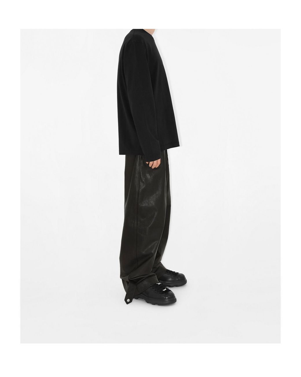 Burberry Black Logo-Detailed Long-Sleeved Crewneck T-Shirt for men