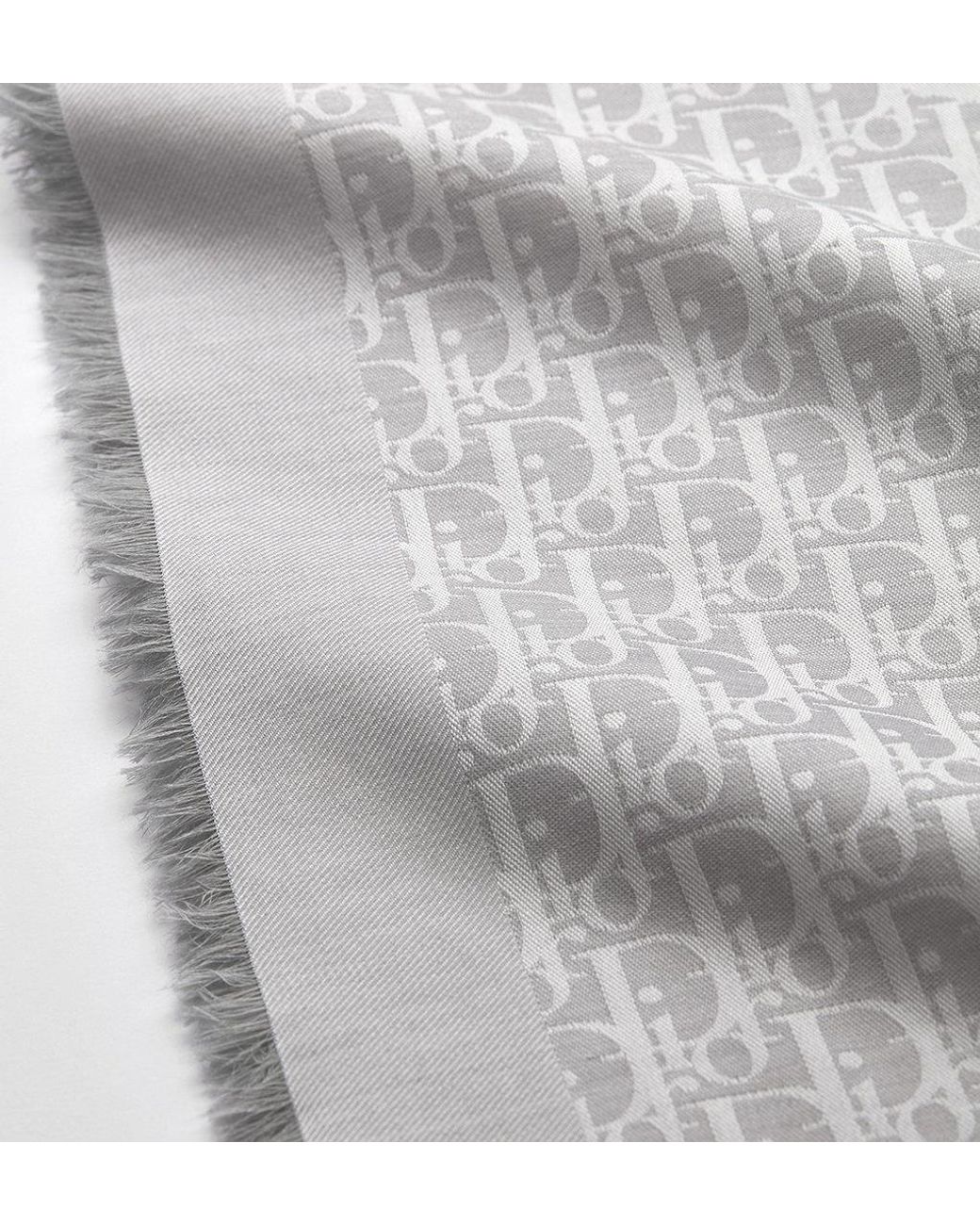 Dior White Infini Shawl