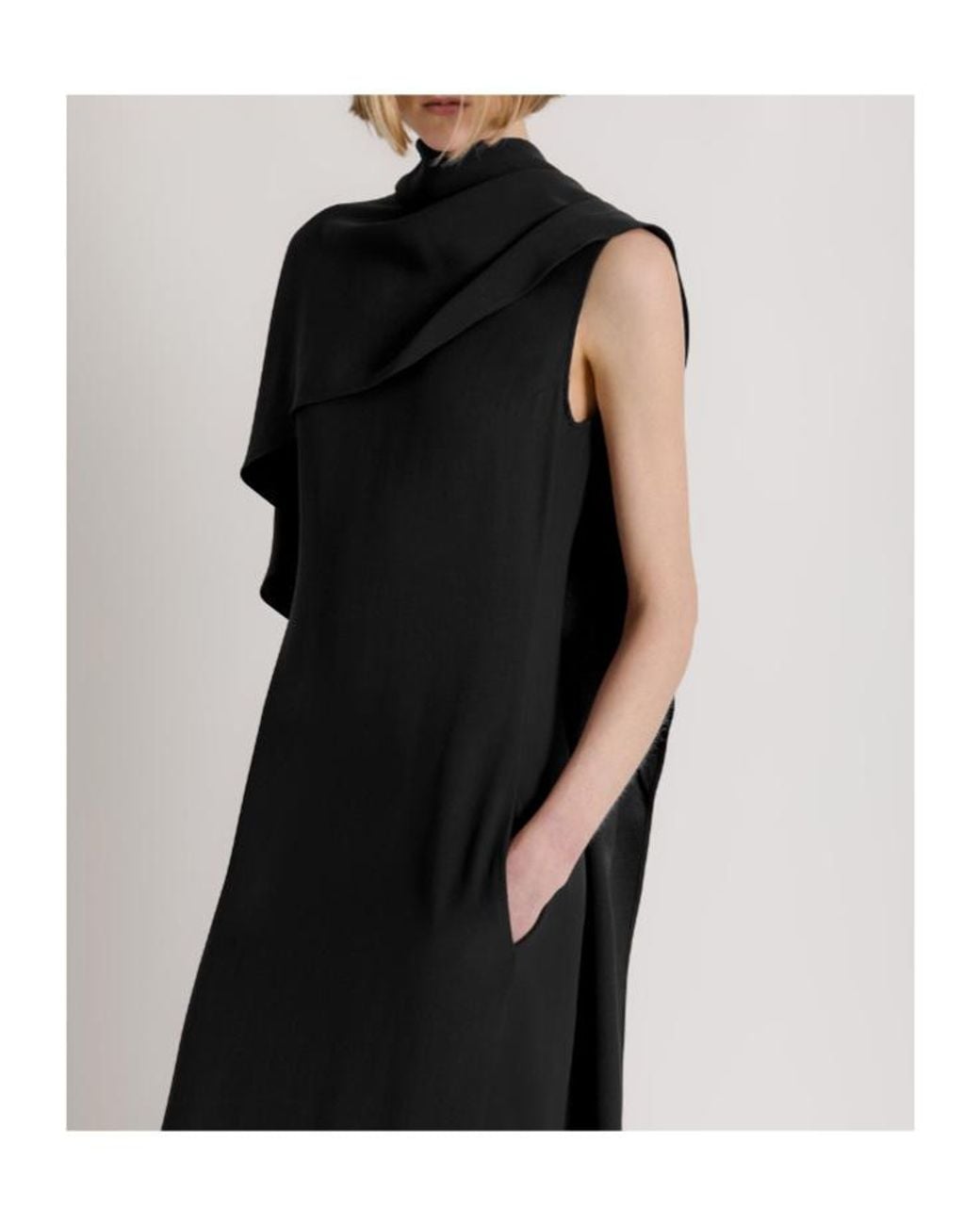 Alberta Ferretti Black Long Dress With Cape Detail And Back Bow