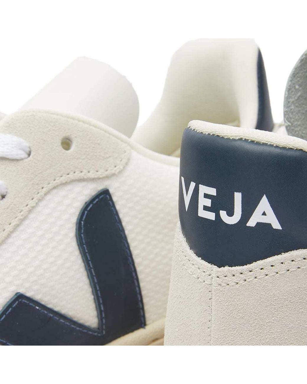 Veja White Logo Sports Shoes for men