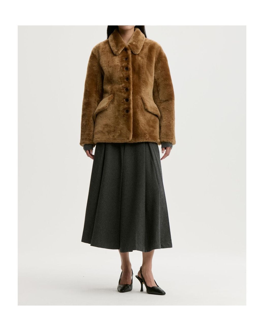 By Malene Birger Brown ボタンジャケット