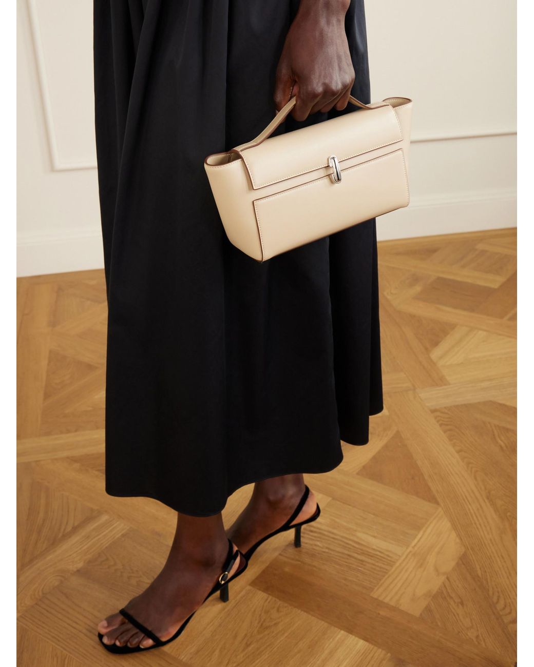 SAVETTE White Symmetry Trapeze Pochette Leather Tote