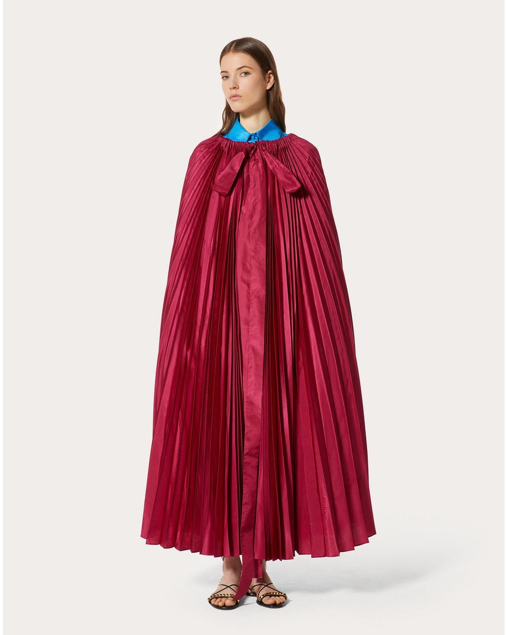 Valentino Red Tie Detailed Pleated Cape