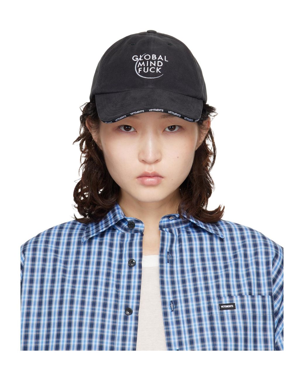 Vetements Black Global Mf Embroidered Text Sticker Cap for men