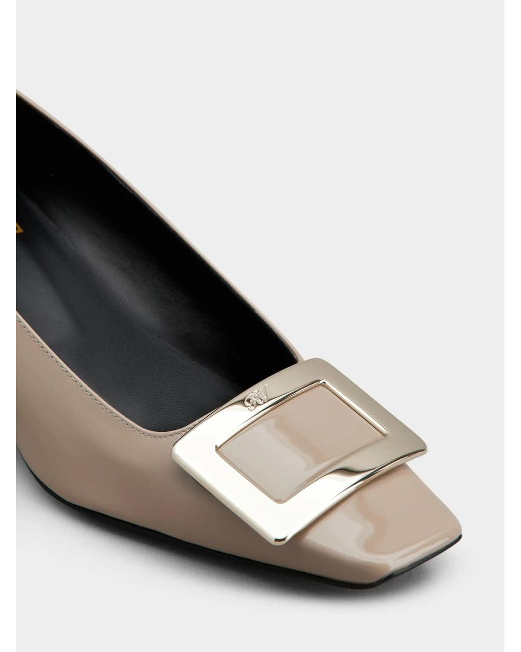 Roger Vivier Brown Belle Vivier Buckle Pumps