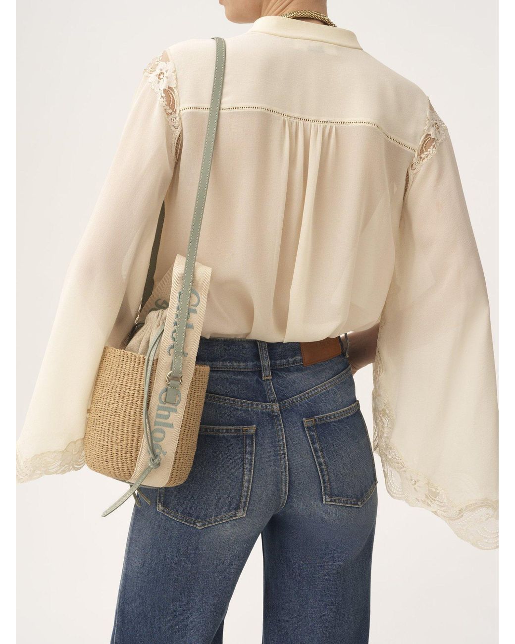 Chloé White Chloé Woody Drawstring Small Basket Bag