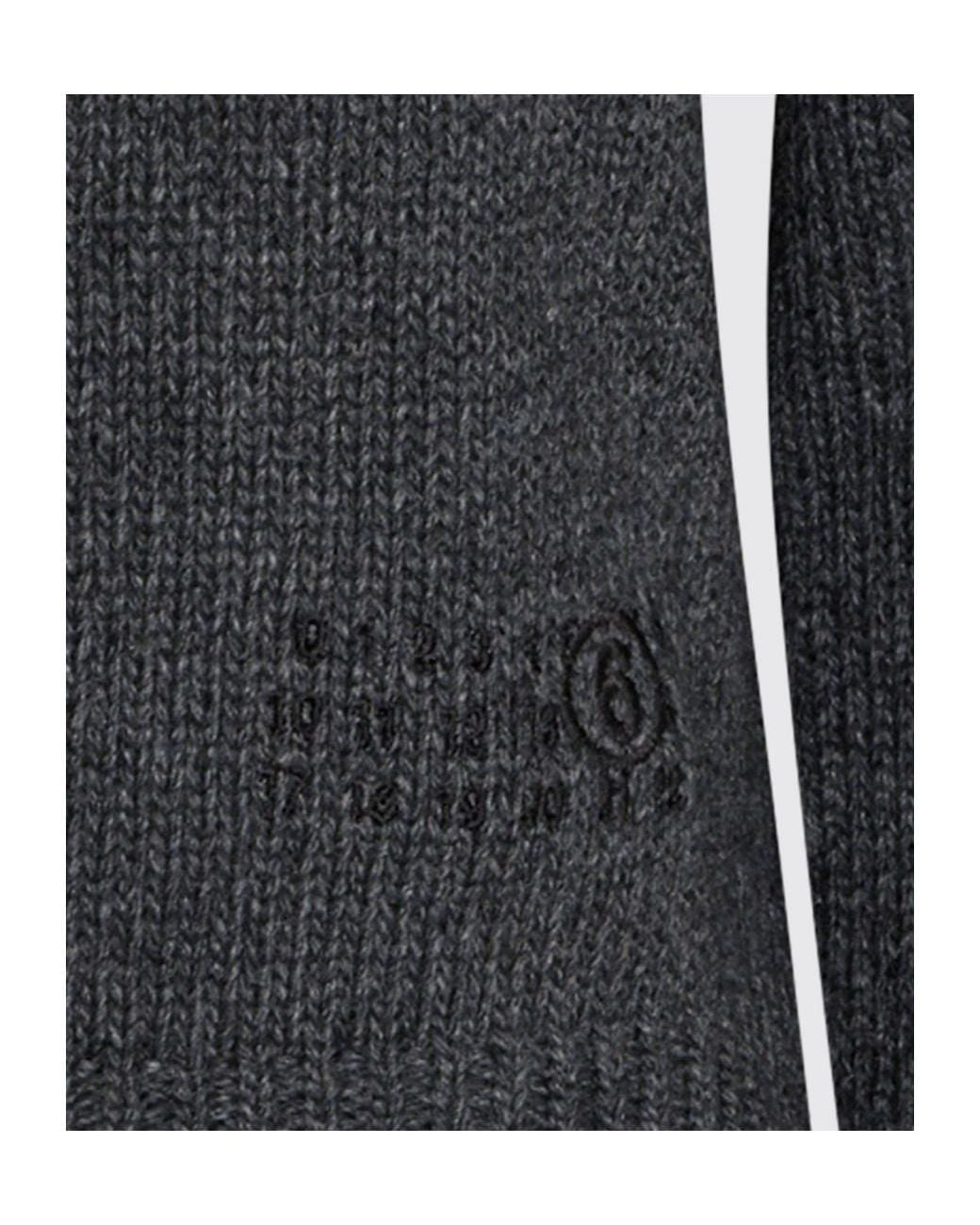 MM6 by Maison Margiela Black Long-Sleeved Crewneck Jumper