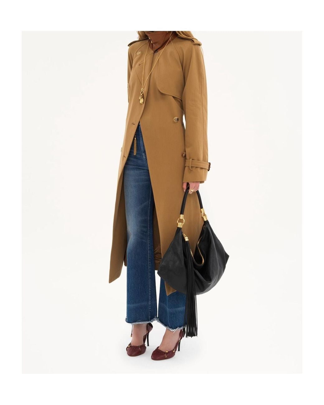 Chloé Black Chloé Logo Detailed Zipped Shoulder Bag