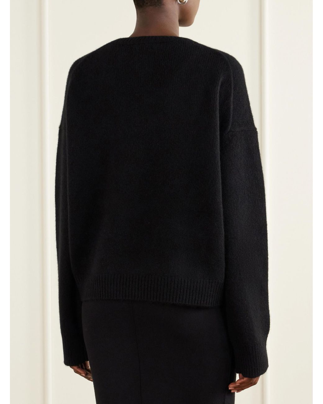 arch4 Black The Ivy Sweater