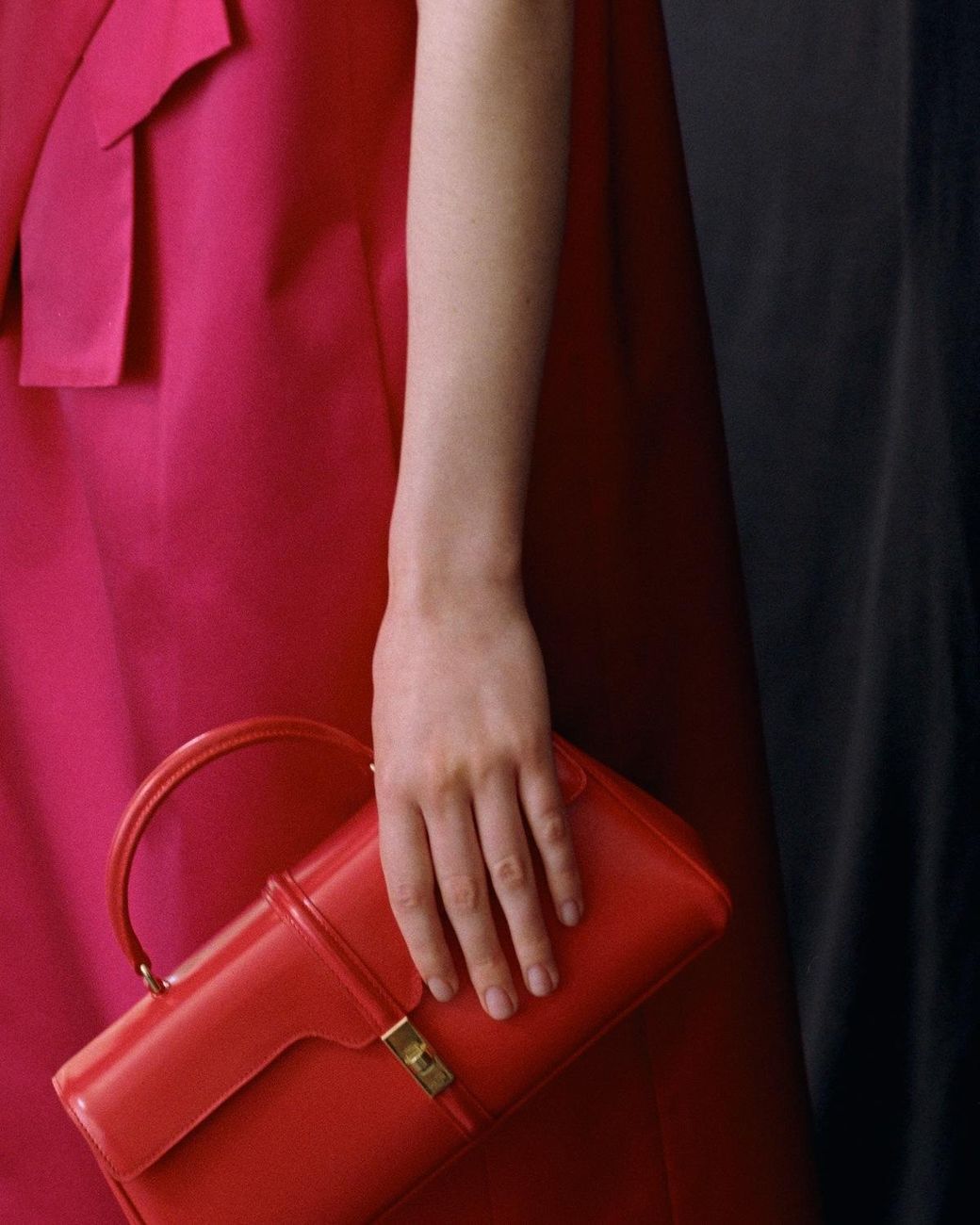 Céline Red Le 16 Side-To-Side