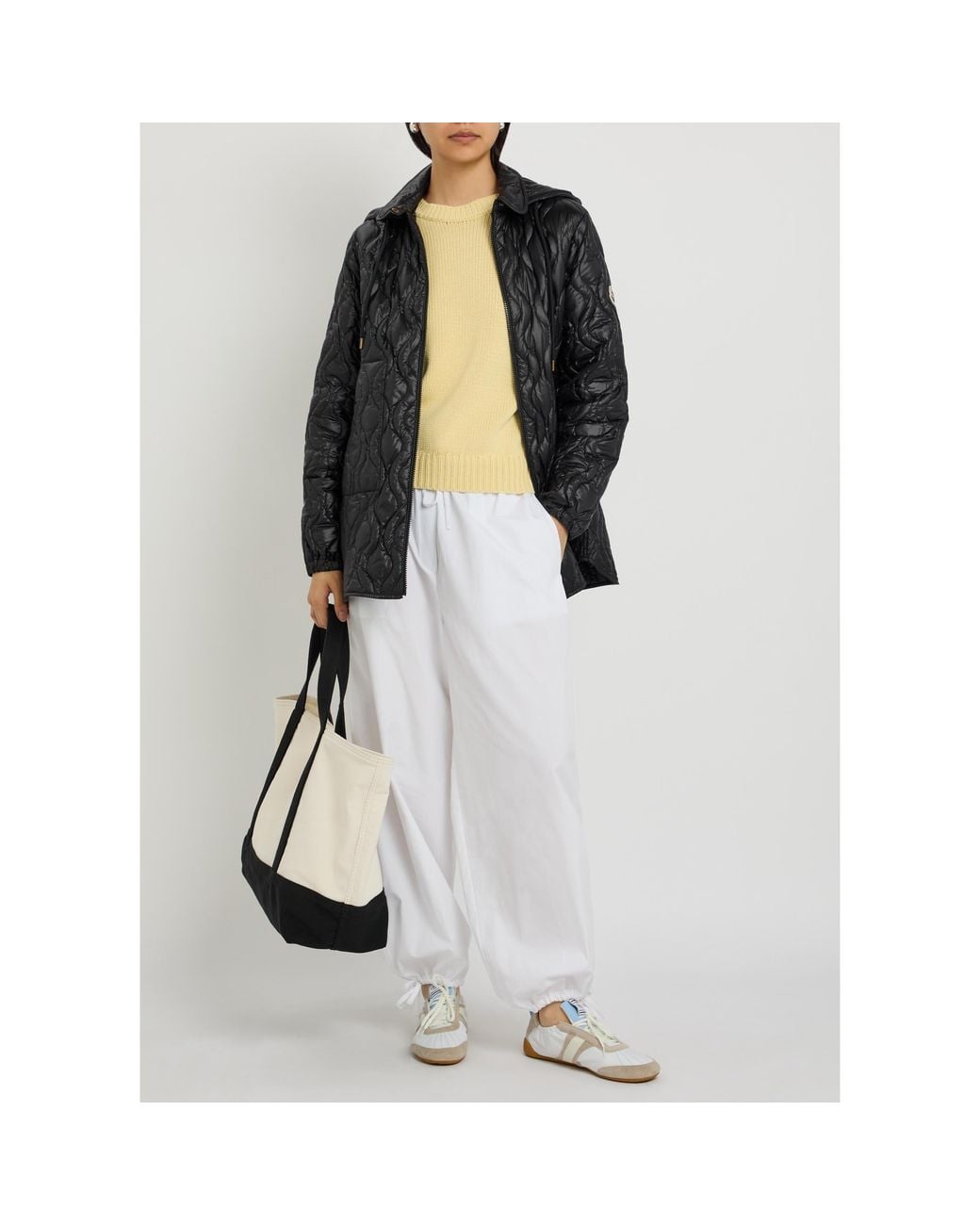 Moncler Black Hooded Diamond-Pattern Quilted Down Jacket