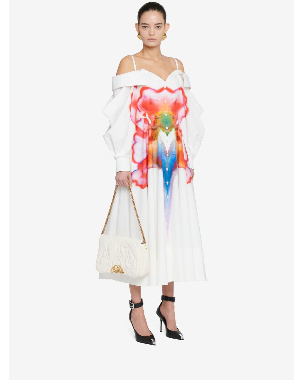 McQueen White The Seal Chain-Linked Shoulder Bag