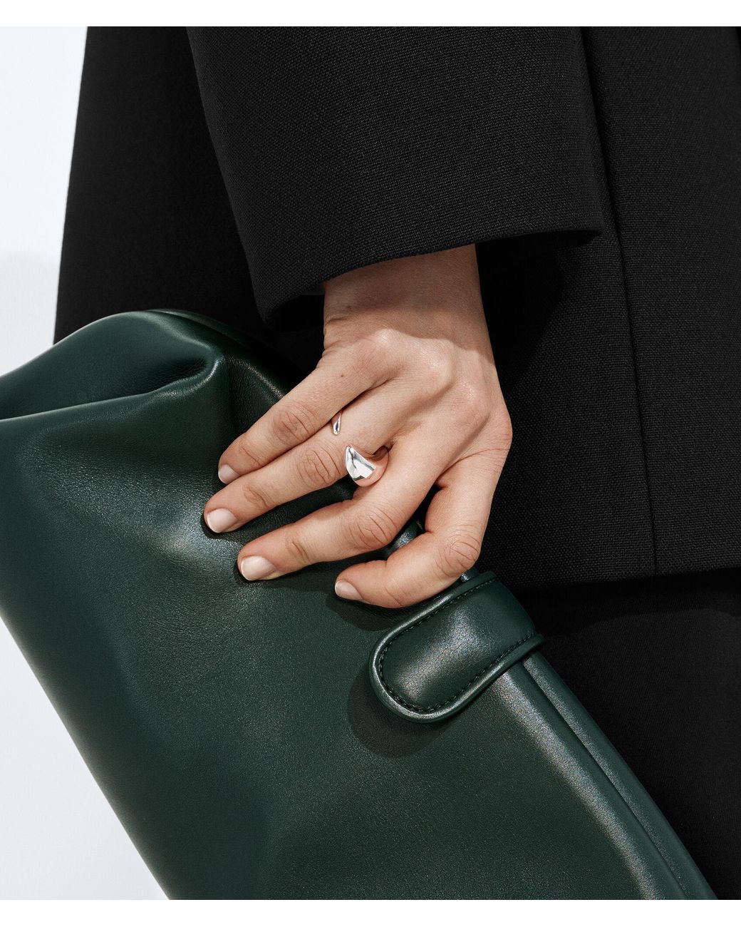 Bottega Veneta Black Prisma Ring