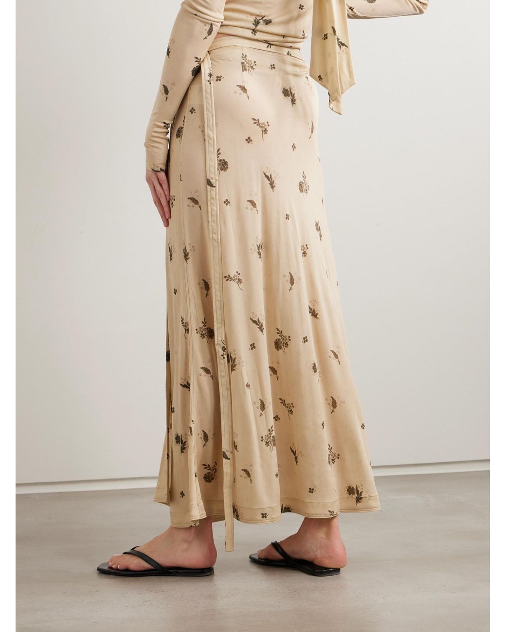 Totême  Natural Floral-Print Jersey Maxi Wrap Skirt