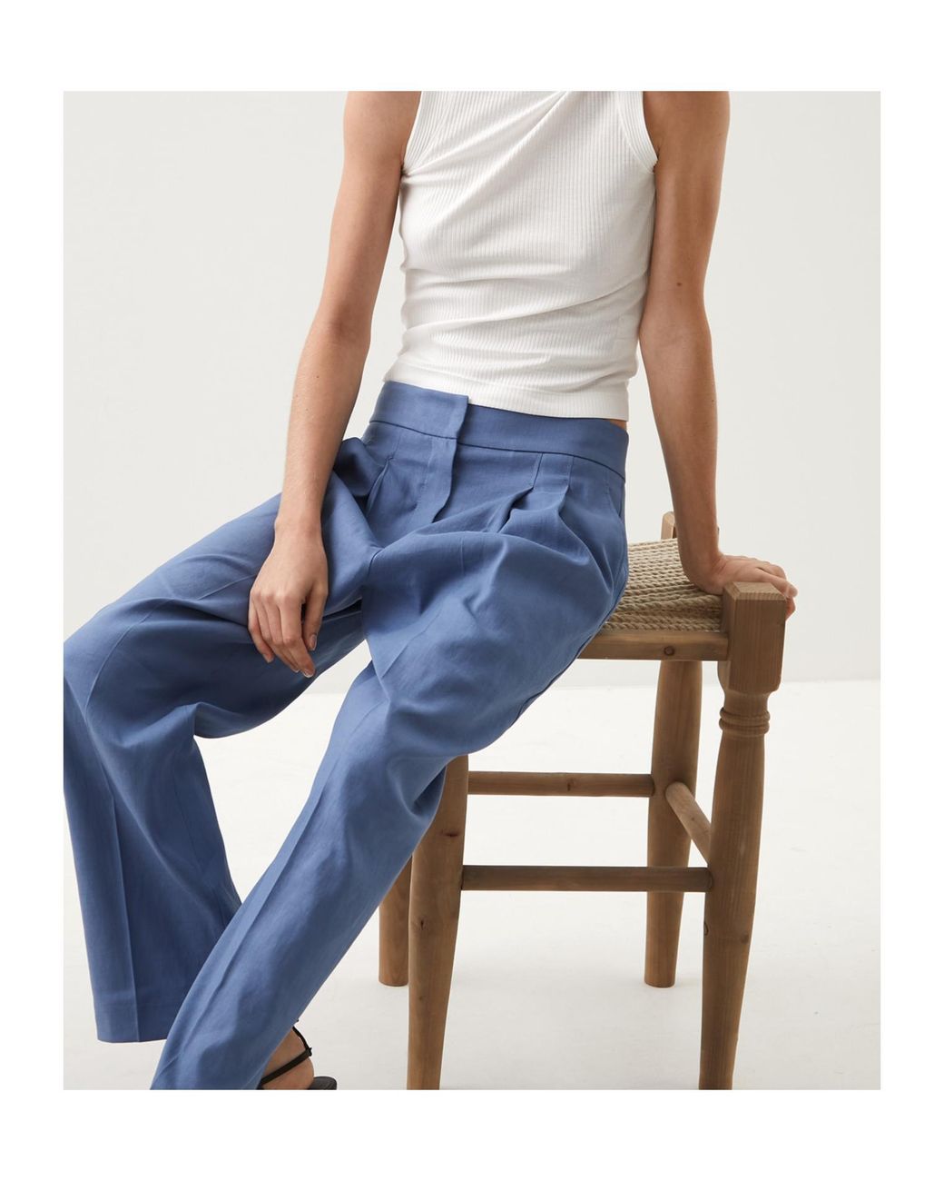 Brunello Cucinelli White Knitted Crewneck Tank Top