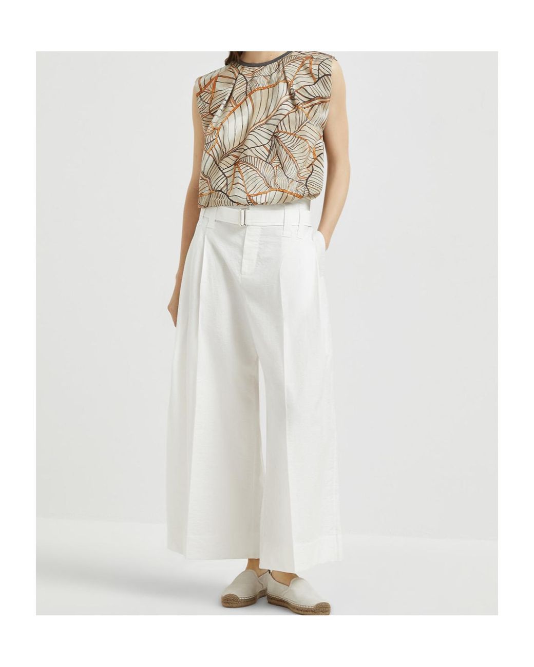 Brunello Cucinelli White Pleated Trousers