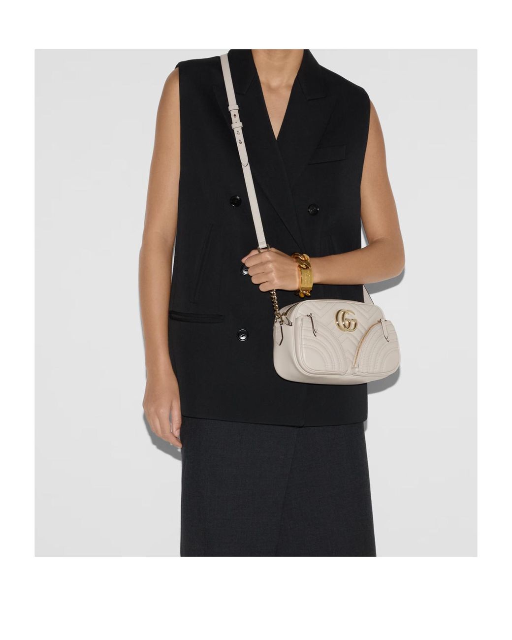 Gucci Natural Logo Plaque Quilted Shoulder Bag
