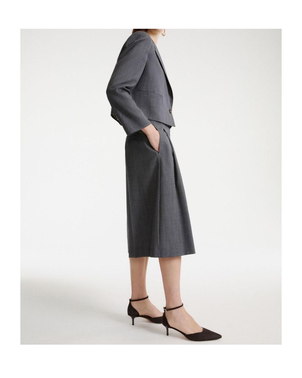 Marella Gray Pleated Bermuda Shorts
