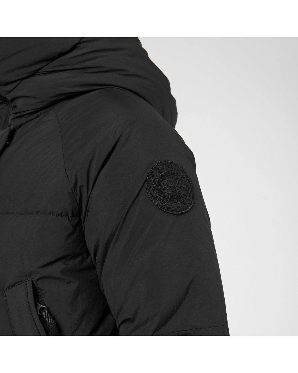 Canada Goose Black Solid Color Warm Down Jacket