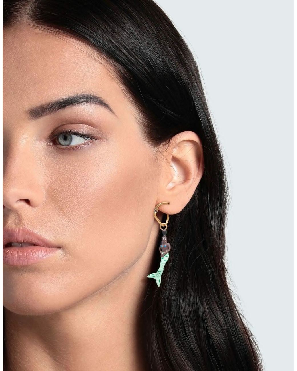Marni White Push-Clasp Earrings