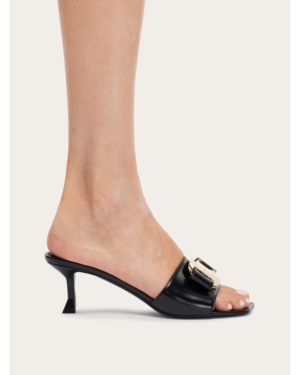 Ferragamo Black Ferragamo Bow-Detailed Slip-On Sandals