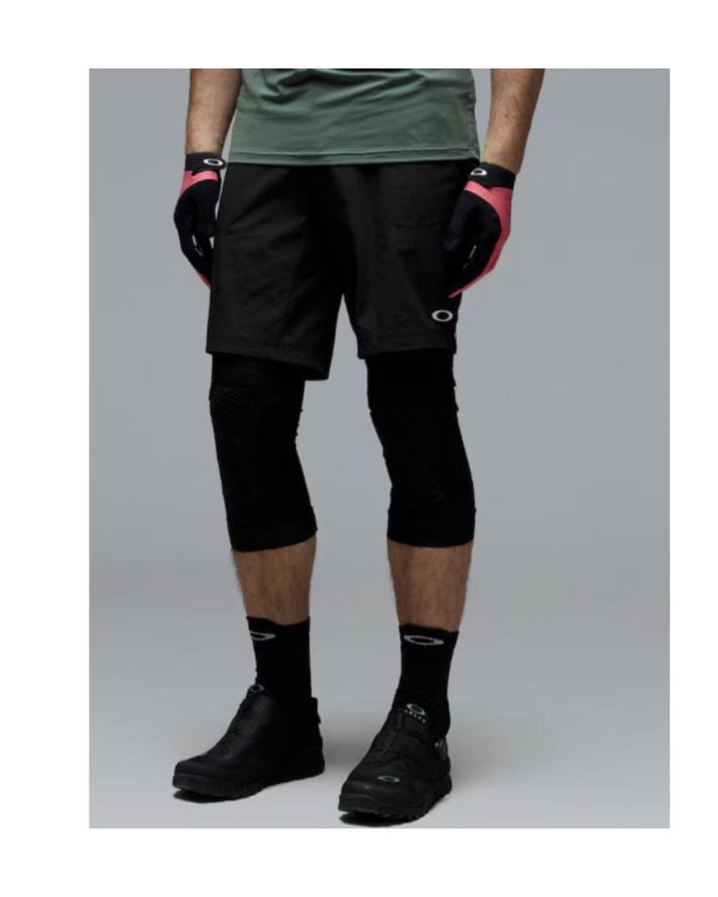 Oakley Black Seeker Whip Short for men