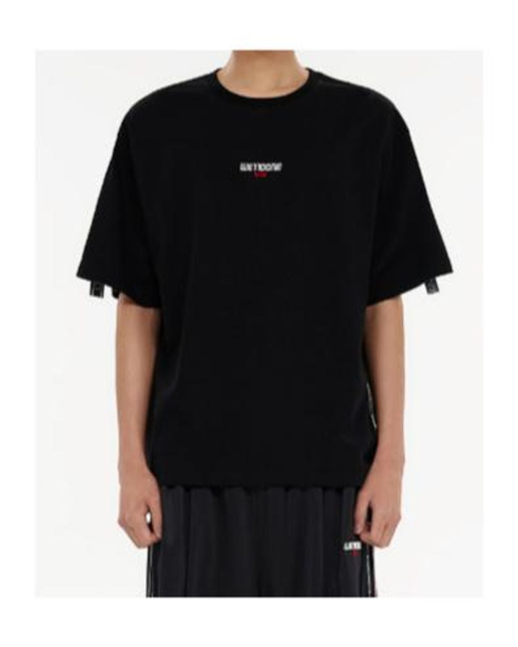 we11done Black Logo Detailed Round Neck T-Shirt for men