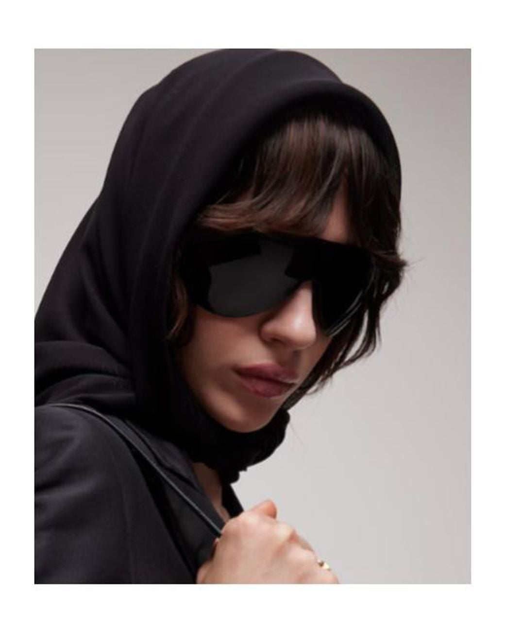 Gucci Black Lightweight Silk Jacquard Shawl