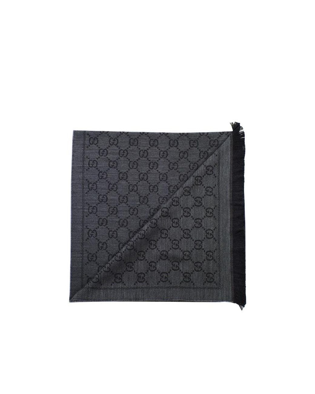 Gucci Gray Gg Jacquard Pattern Knitted Scarf