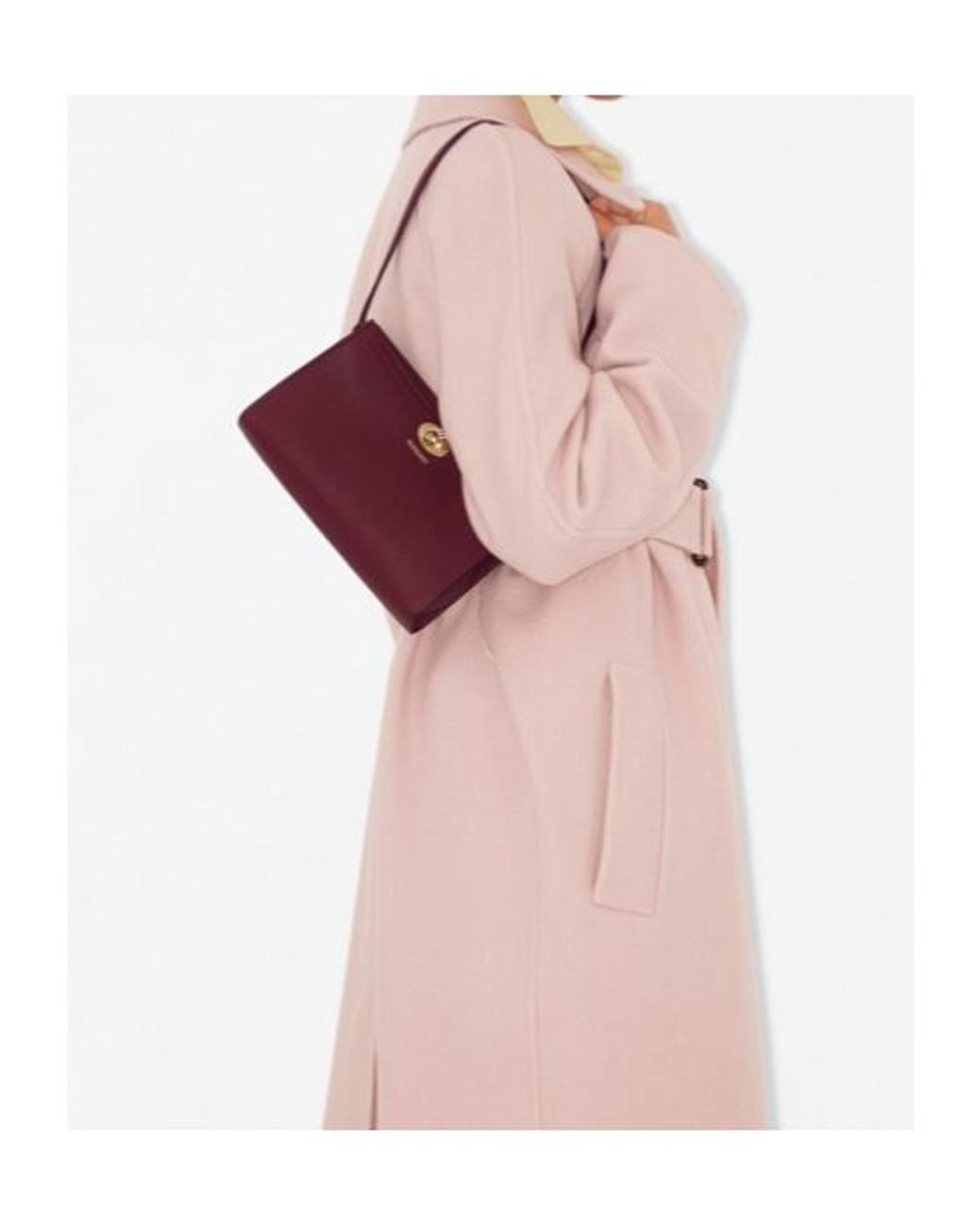 Burberry Red Cotswolds Twist-Lock Clutch Bag