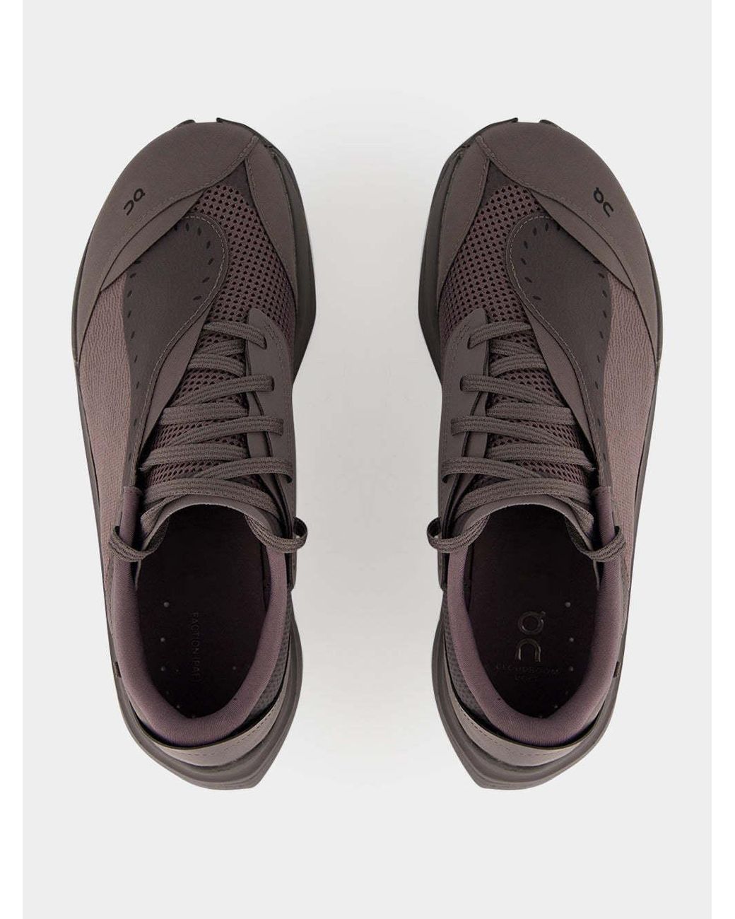 On Shoes Brown Round Toe Lace-Up Sneakers for men