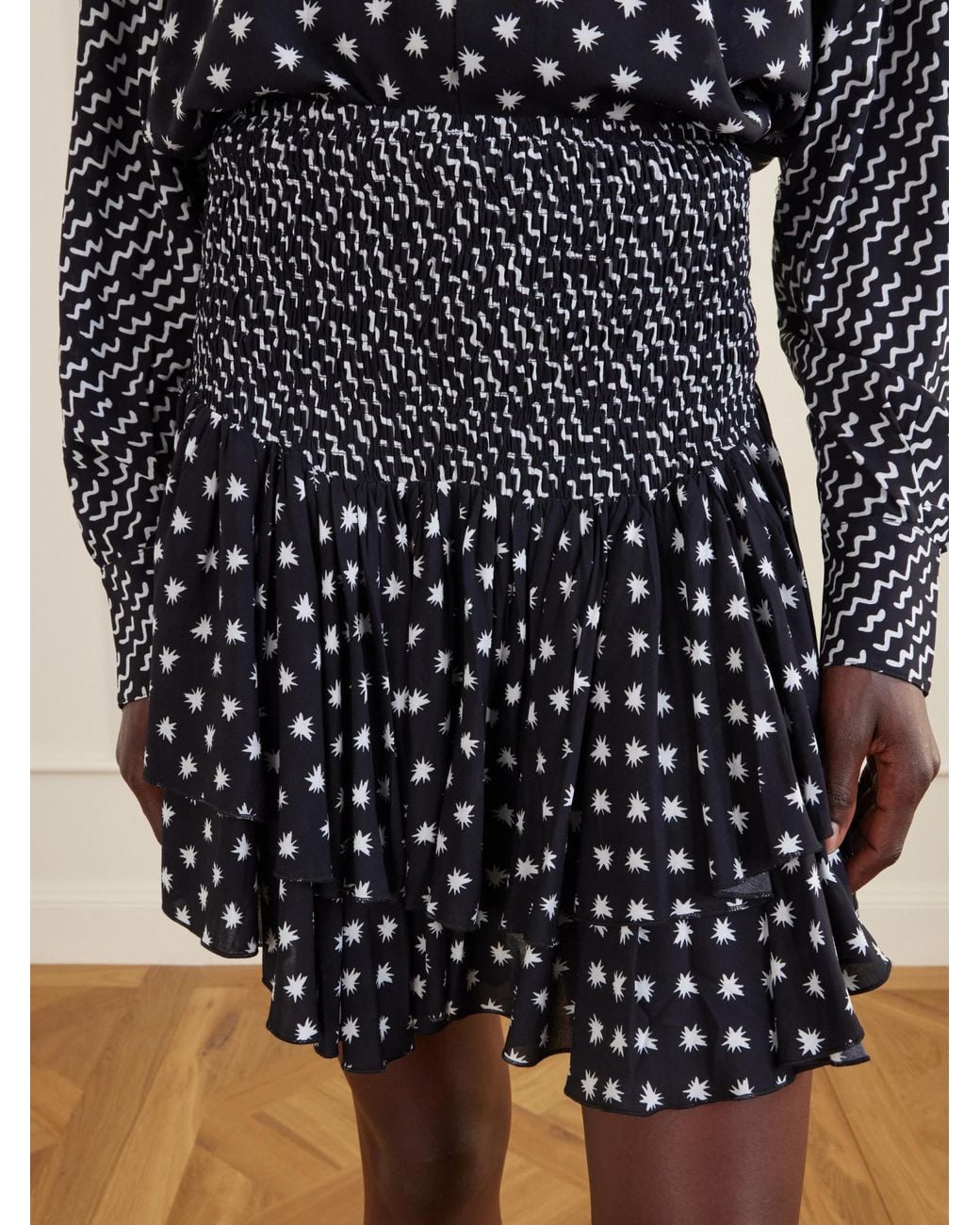 Donde Esteban Black Estrellitas Y Olas Ruffled Mini Skirt