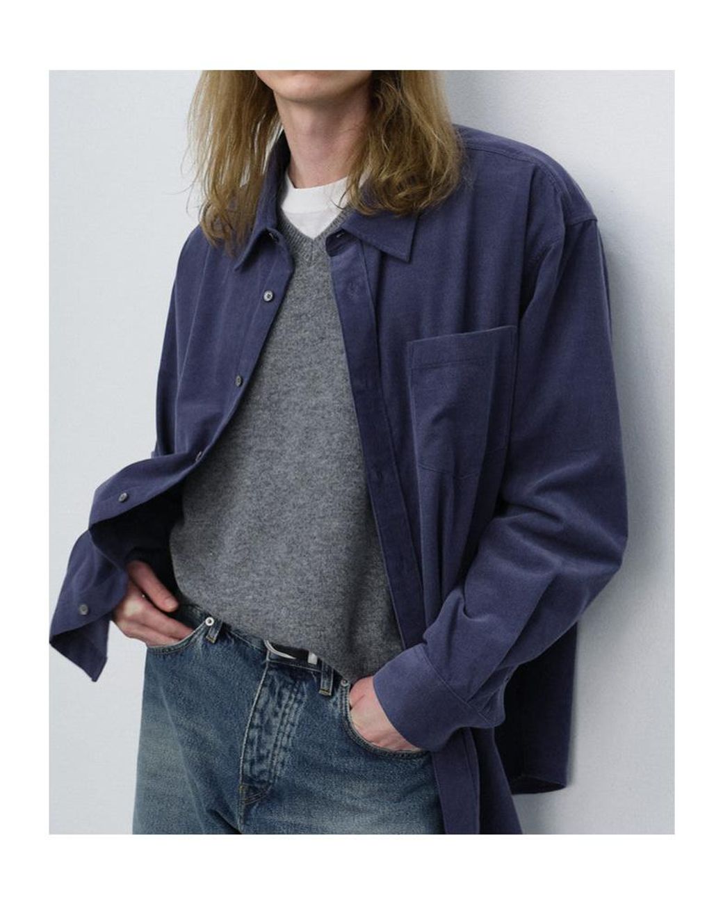 DUNST Gray V-Neck Cashmere Knitted Sweater for men