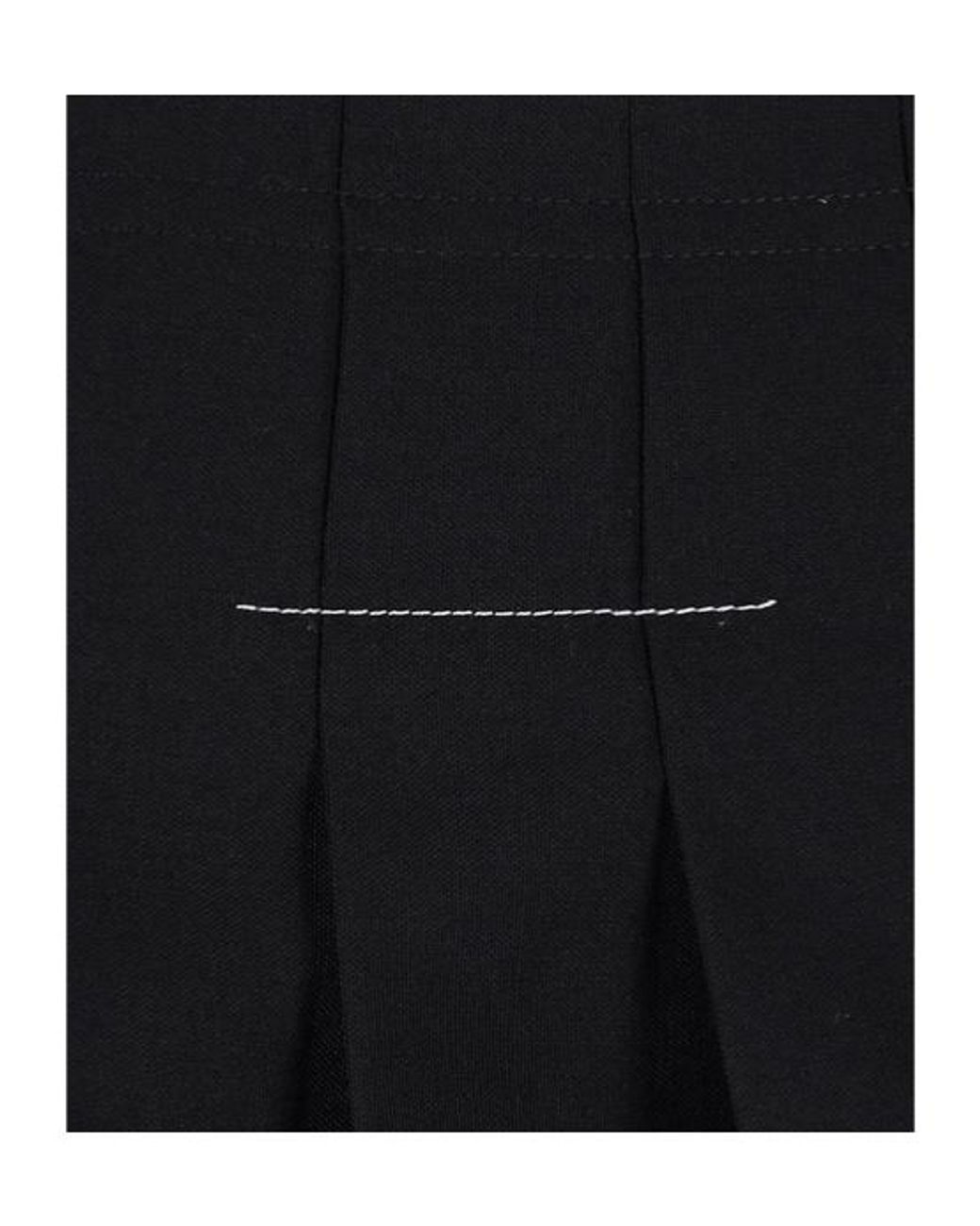 MM6 by Maison Margiela Black Raw-Edge Pleated Skirt