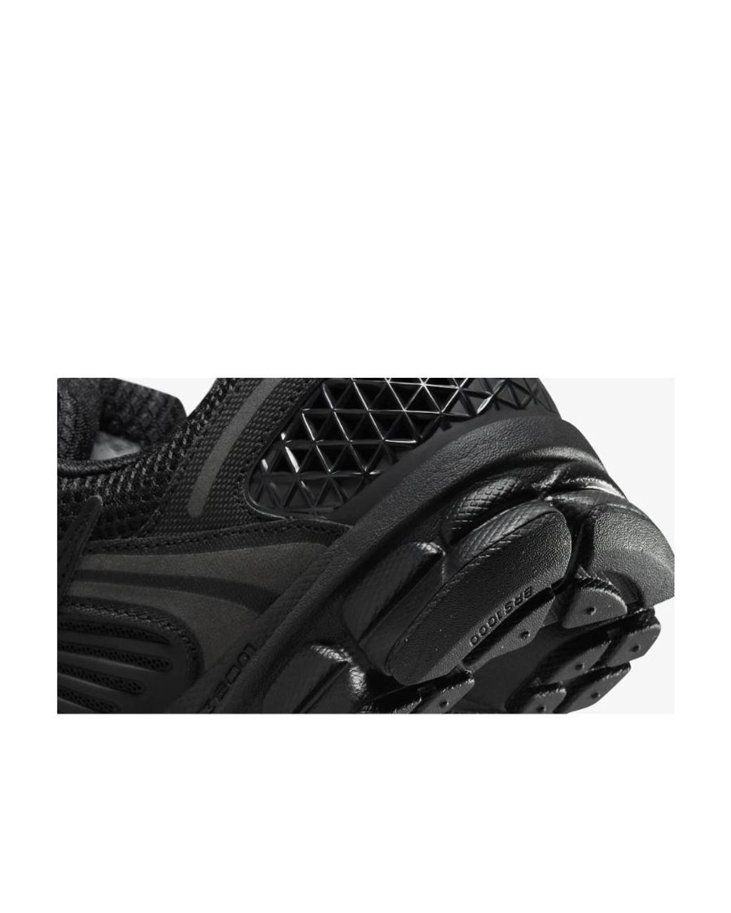 Nike Brown Zoom Vomero 5 Low-Top Sneakers