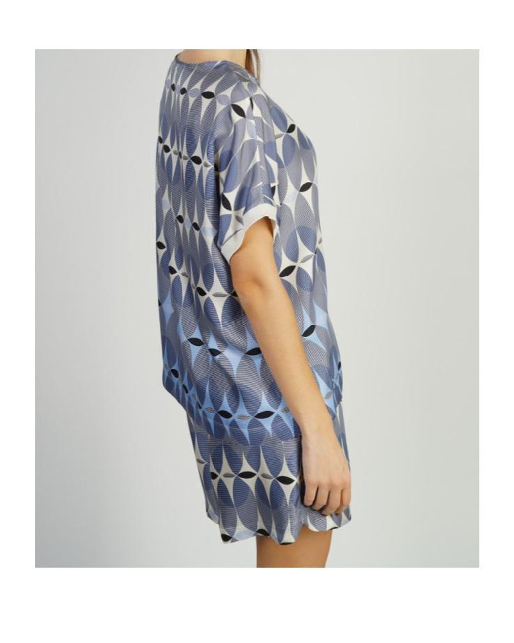 Lorena Antoniazzi Blue Geometric-Print Silk T-Shirt