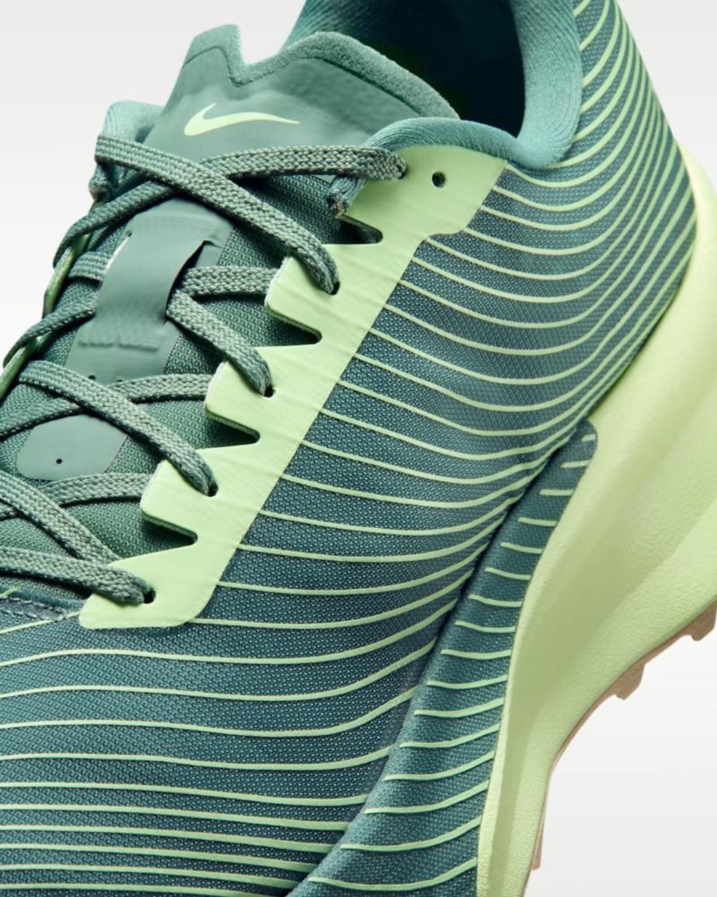 Nike Green Acg Ultrafly Sp Trainers for men