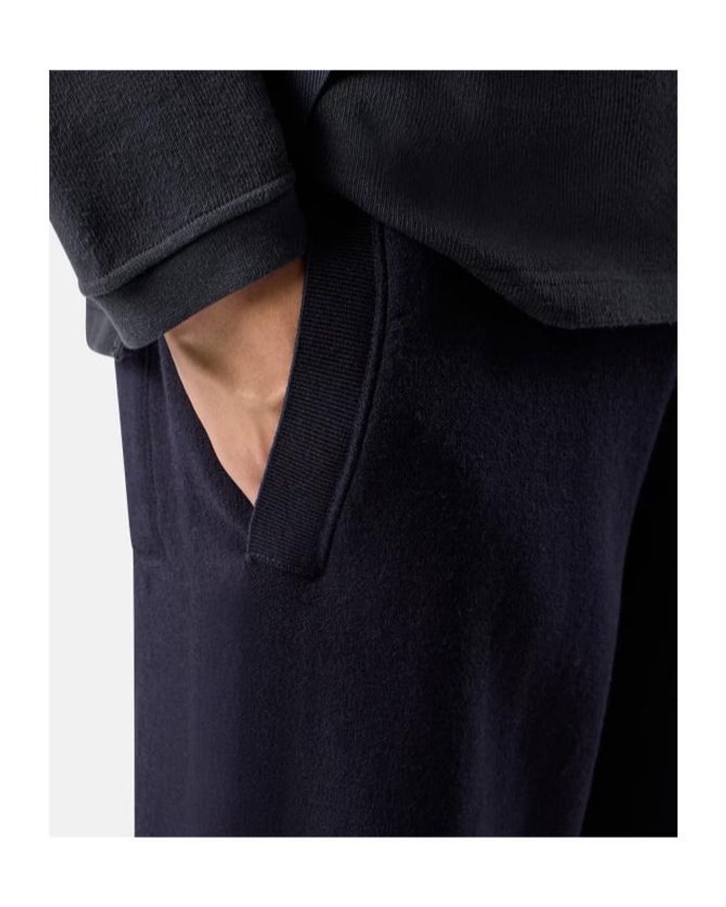 Stone Island Blue Knitted Logo-Patch Joggers for men