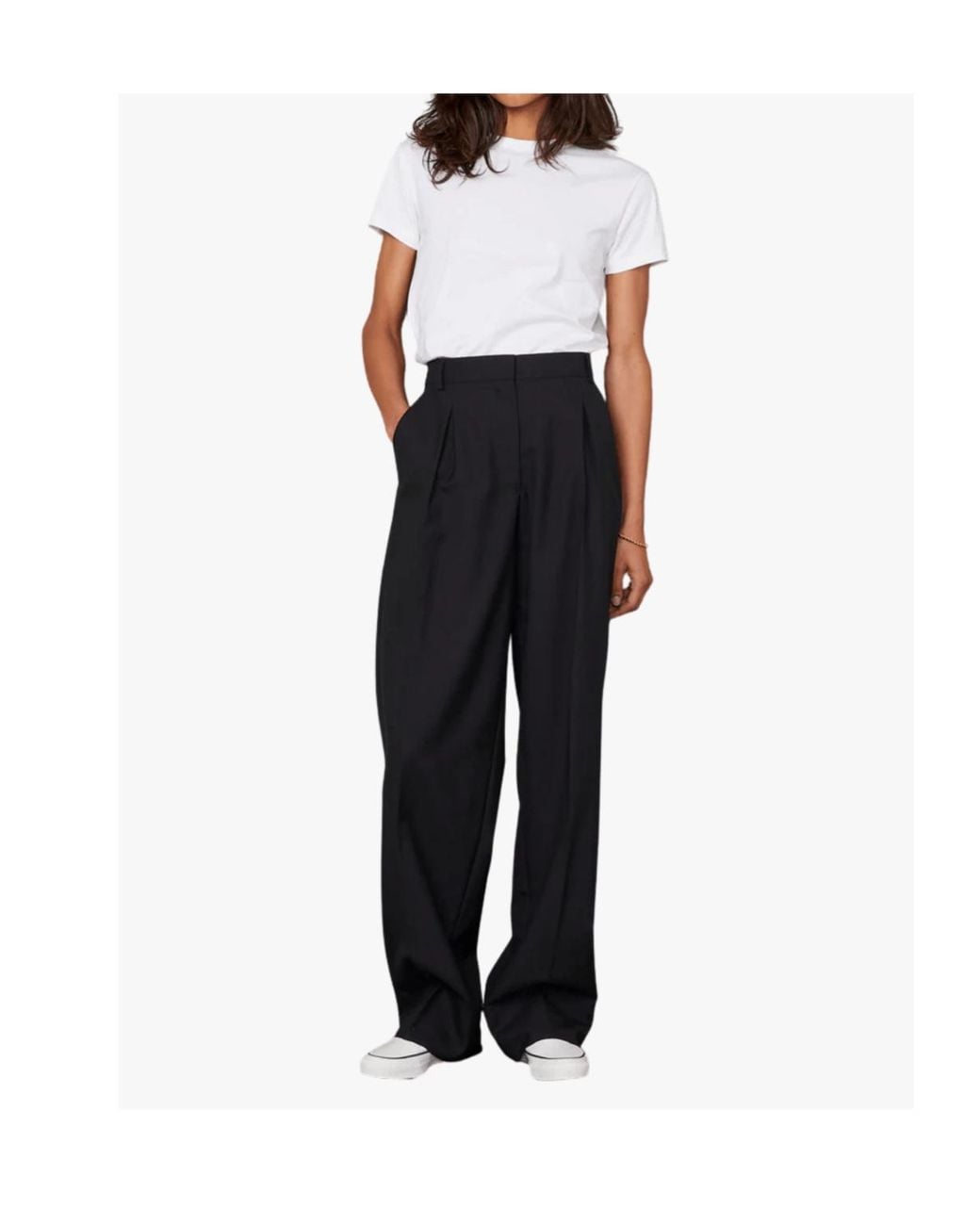 Officine Generale Pleated Trousers in Black | Lyst
