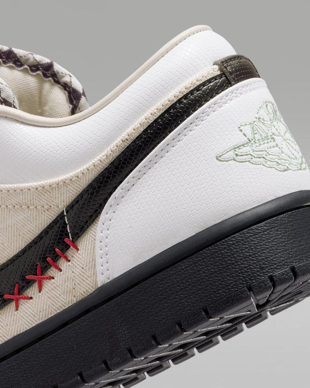 Nike White Air Jordan 1 Low Se for men
