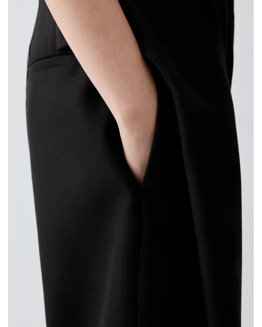 Jacquemus Black Le Short Cubisto Bermuda Shorts