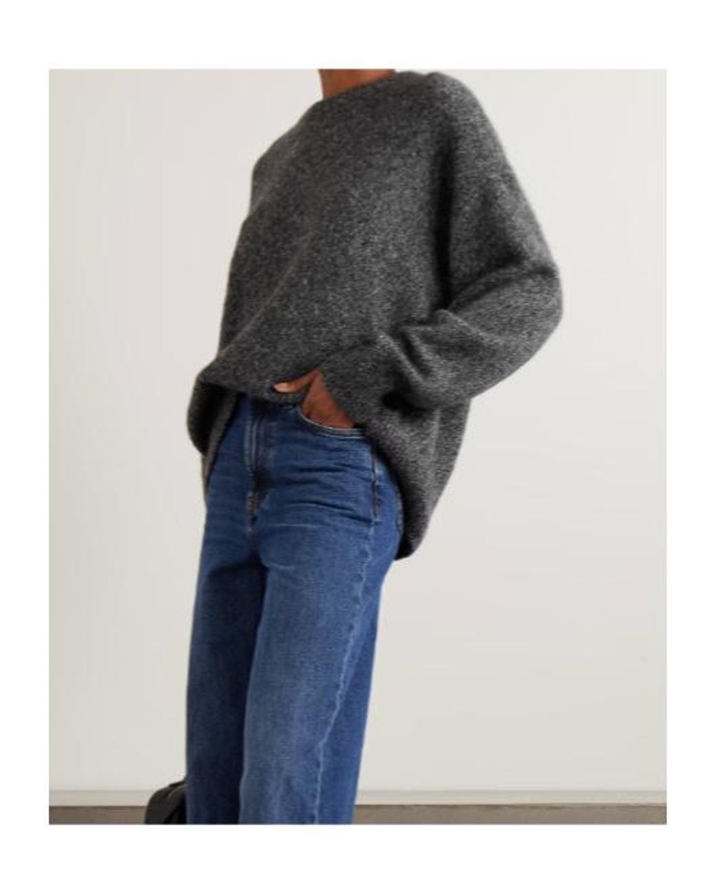 arch4 Gray Crew Neck Knitwear
