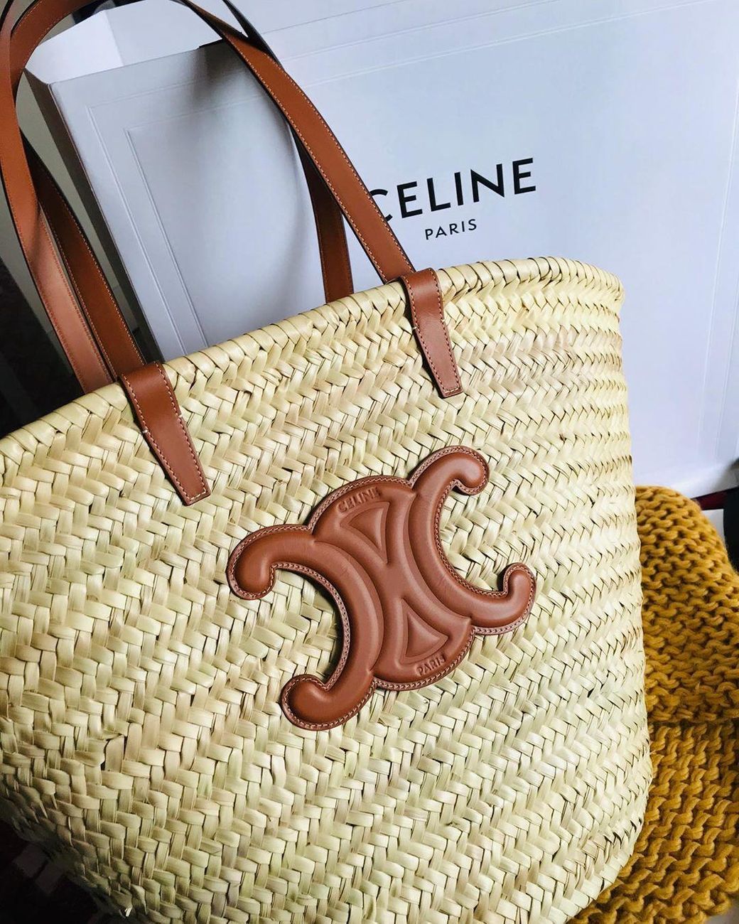 Celine Medium Classic Panier in Metallic | Lyst
