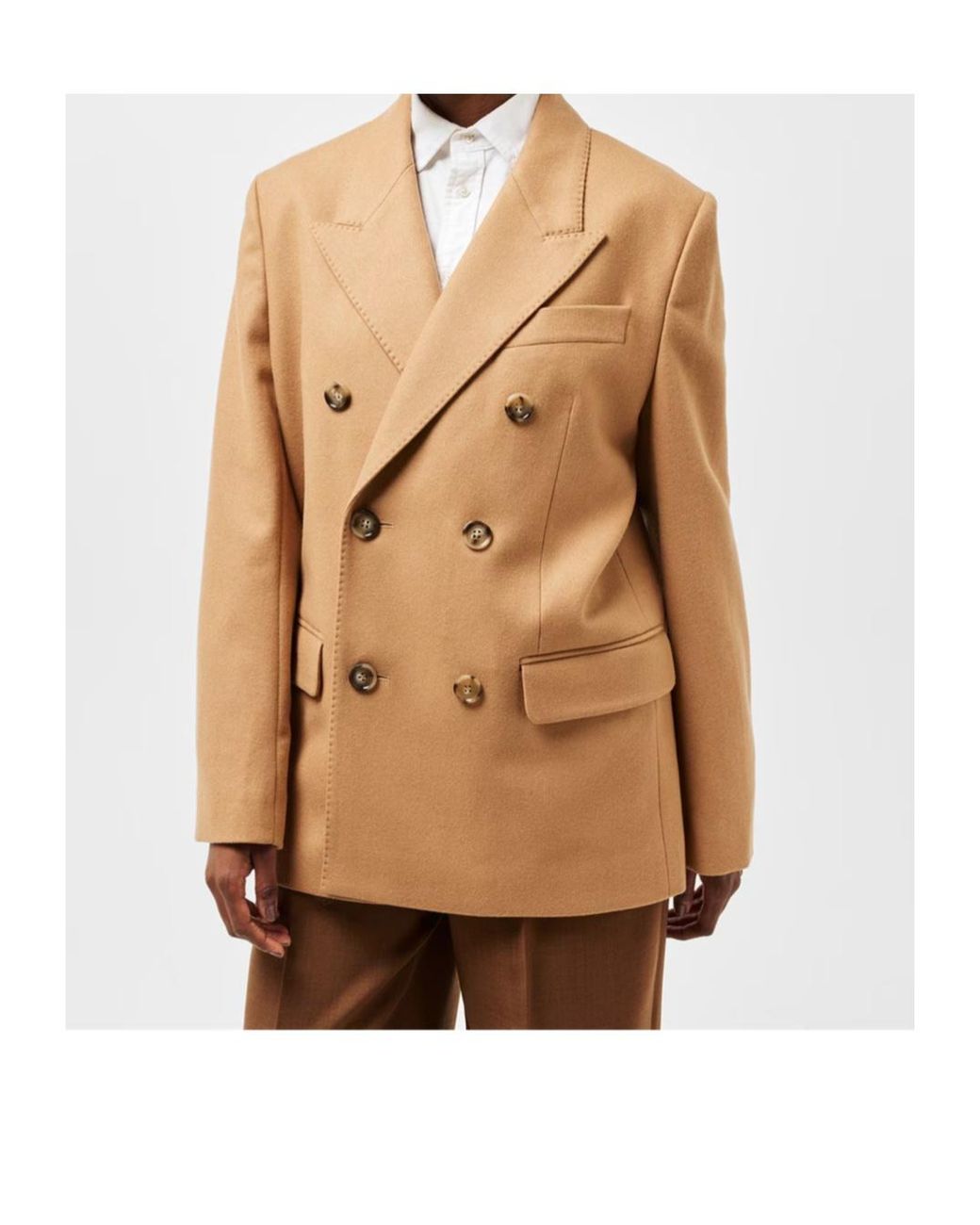 AMI Natural Tailored Fit Textured Blazer